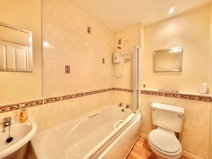 Photo 11- click for photo gallery